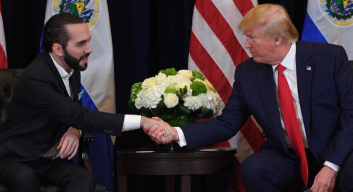 Donald Trump se reunirá con Bukele este lunes