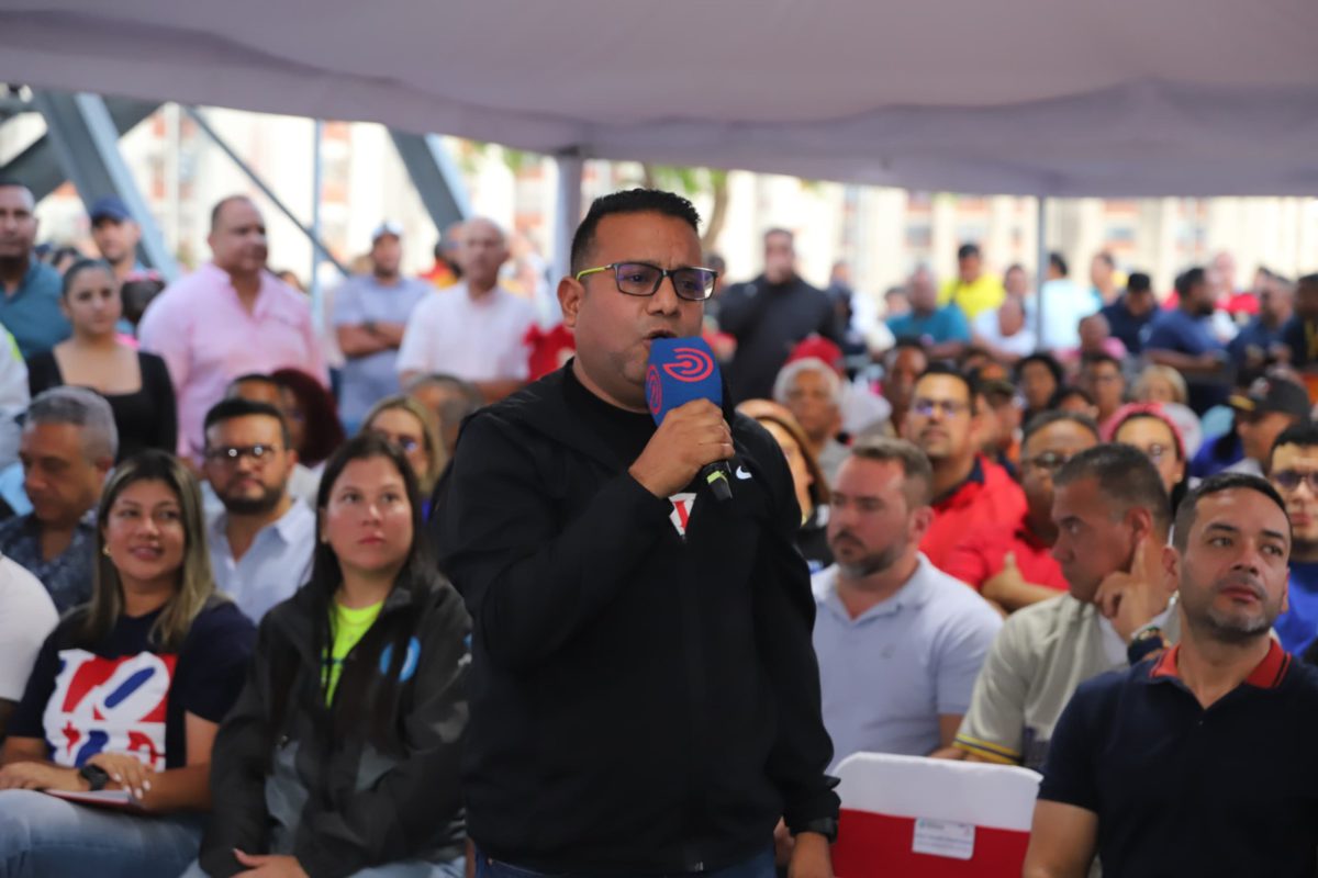 Ernesto Luna: Rehabilitarán la troncal 10 que conduce al municipio Bolívar 2 ernesto luna agradezco al pueblo de monagas por su carino y apoyo laverdaddemonagas.com irwing monteverde