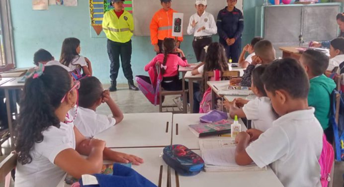 Frente Preventivo atiende más de mil 700 personas en cuatro parroquias de Maturín