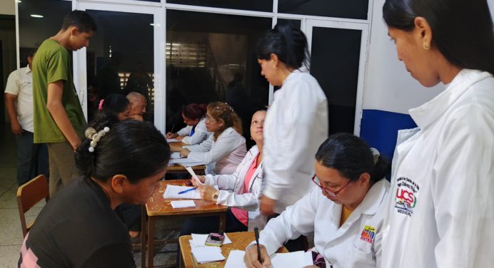 Gobierno lleva atención integral a los cultores de Boquerón