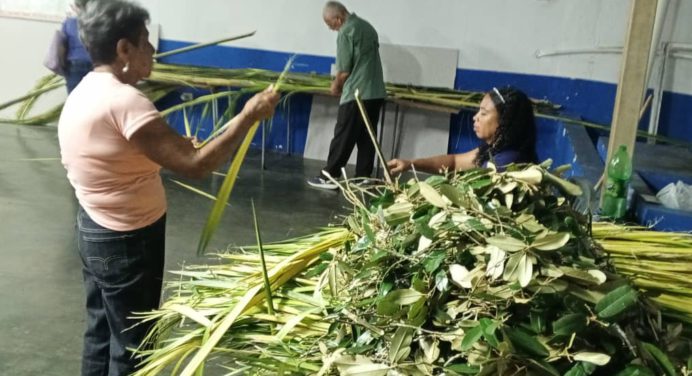 Iglesias listas para celebrar Domingo de Ramos