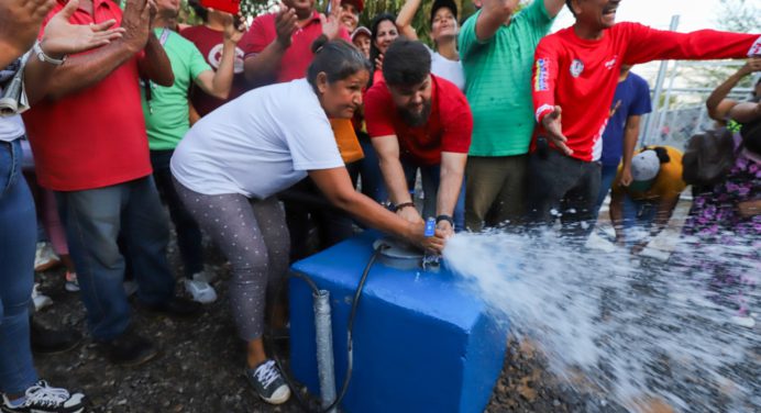 Inaugurado pozo de agua en Los Cortijos