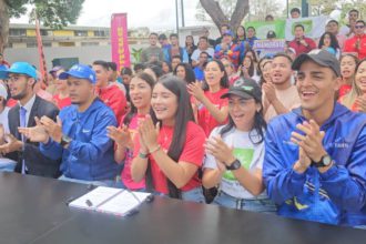 Jóvenes respaldan reelección de Luna