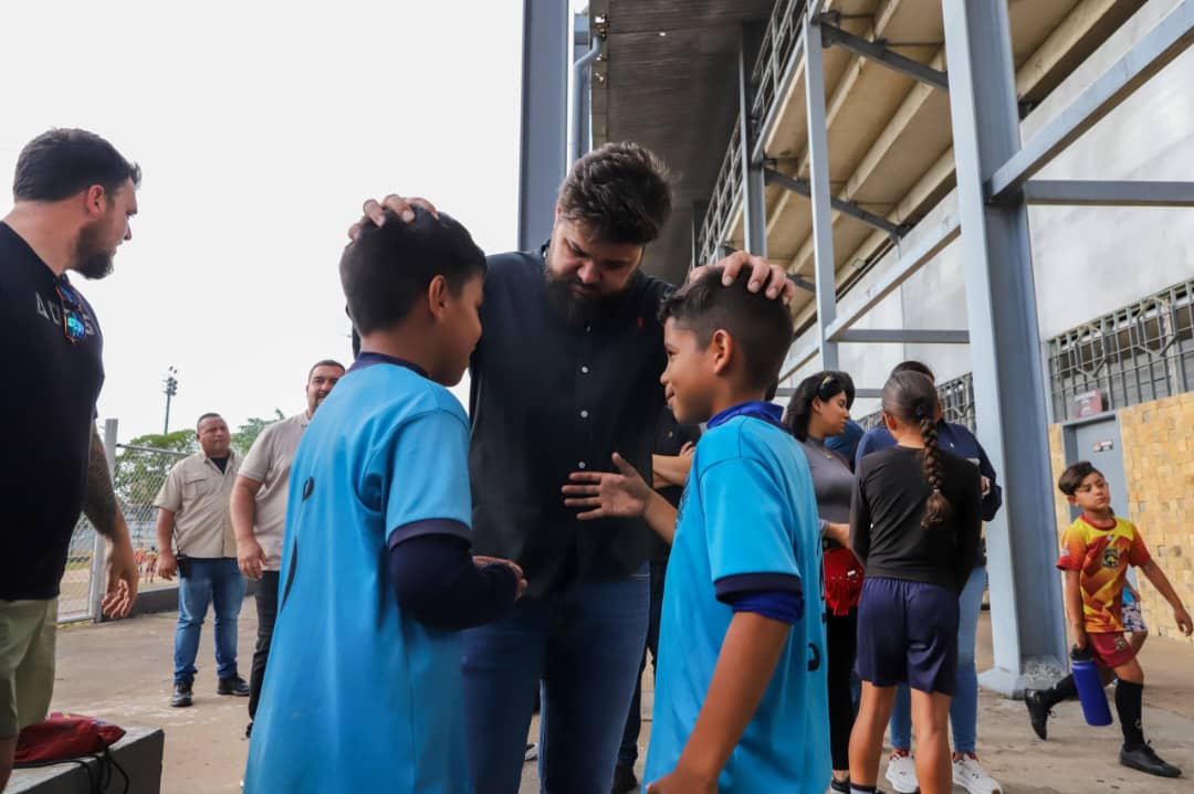 Luna impulsará fútbol regional al recuperar el estadio Comanche Bottini 3 luna impulsara futbol regional al recuperar el estadio comanche bottini laverdaddemonagas.com comanche 3