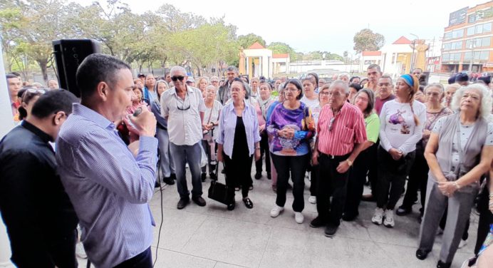 Más de 3 mil 400 feligreses asistieron a la «Ruta de los 7 templos» en Maturín