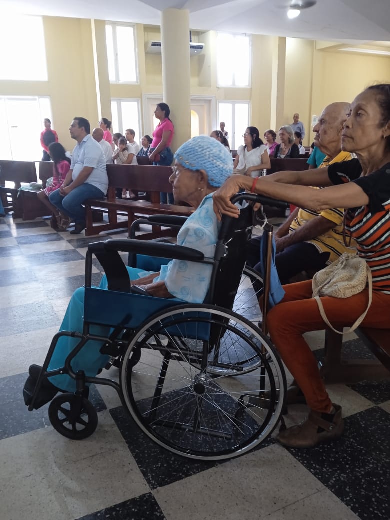 Más de 3 mil 400 feligreses asistieron a la "Ruta de los 7 templos" en Maturín 7 mas de 3 mil 400 feligreses asistieron a la ruta de los 7 templos en maturin laverdaddemonagas.com ruta7