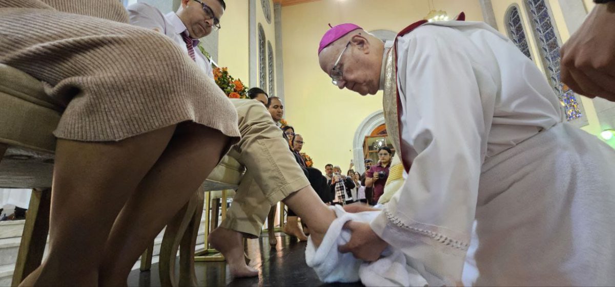 Misa de Jueves Santo celebra el inicio del Triduo Pascual 4 misa de jueves santo celebra el inicio del triduo pascual laverdaddemonagas.com lavatorio 2