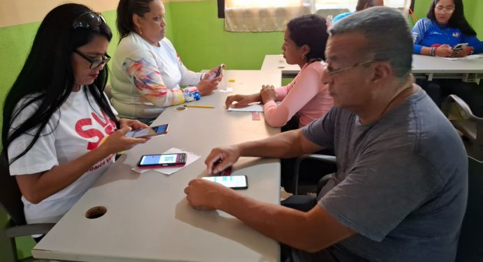 Punto Patrio Fijo de Maturín ofrece 384 atenciones en jornada