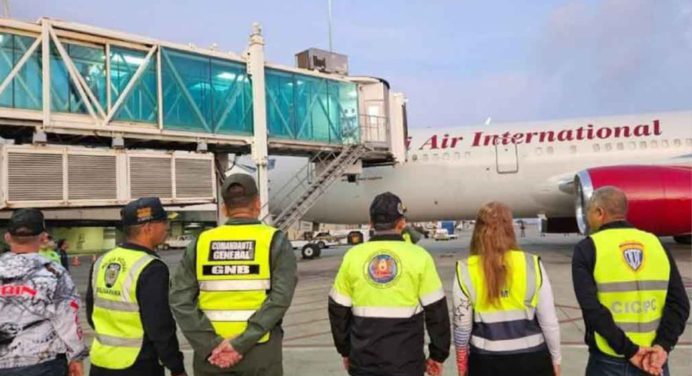 Arriban al país 90 repatriados desde Estados Unidos