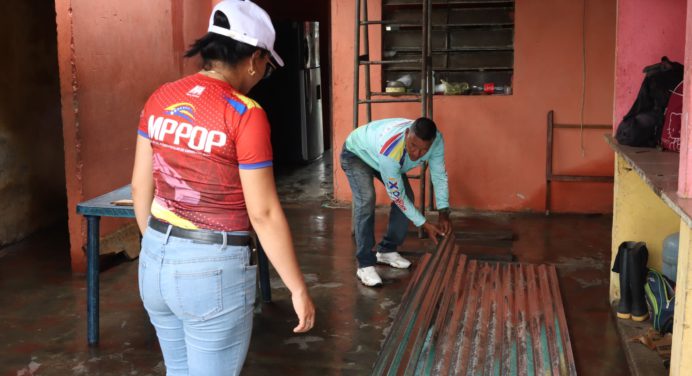 Aumenta a 243 casas atendidas con plan Techo comunal en la parroquia San Simón