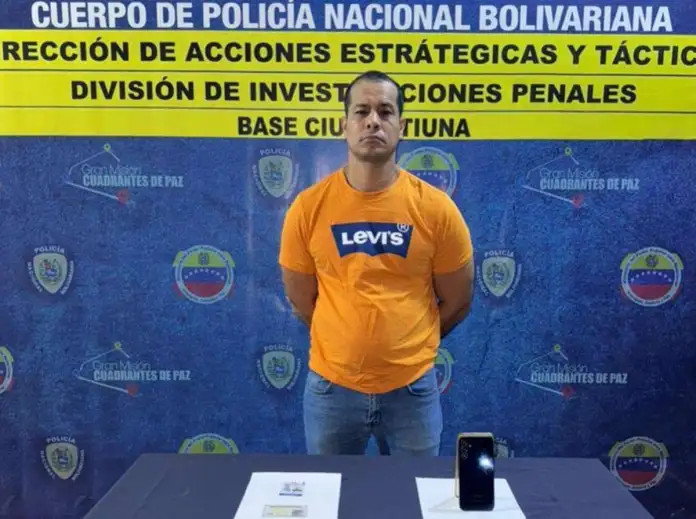 Detuvieron a presunto creador del portal dólar paralelo 2 Detuvieron a creador de un portal que promueve el dólar paralelo