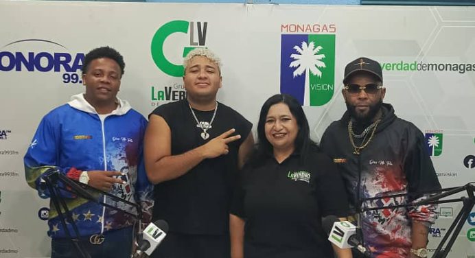 Cantantes «Otro Idioma RD» y Richard MTZ visitaron La Verdad Radio TV