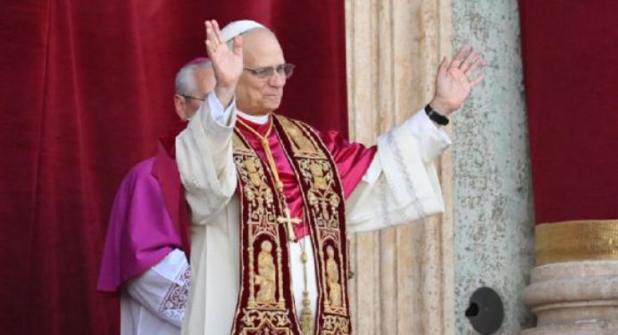 Conozca a Robert Francis Prevost, el primer Papa estadounidense y peruano de la historia