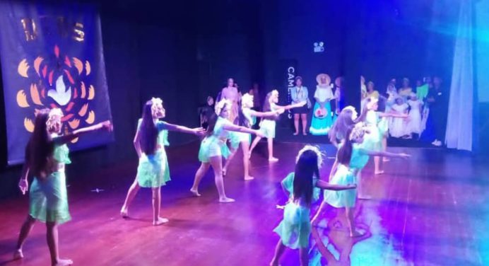 Danzas Ilusión Criolla celebra 20 años de trayectoria