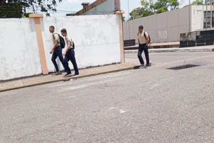 El liceo Sanz reinció clases este lunes