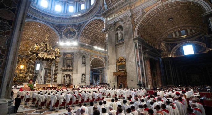 El Vaticano concluye el novenario en memoria del Papa Francisco