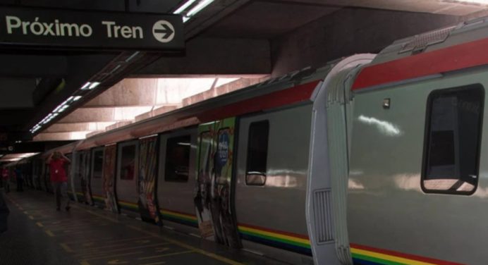 Exoneran pasaje en el sistema público este 25 de mayo