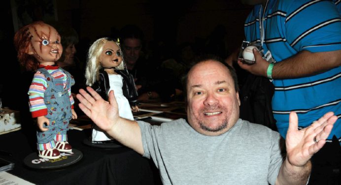 Falleció Ed Gale, actor que interpretó a «Chucky»
