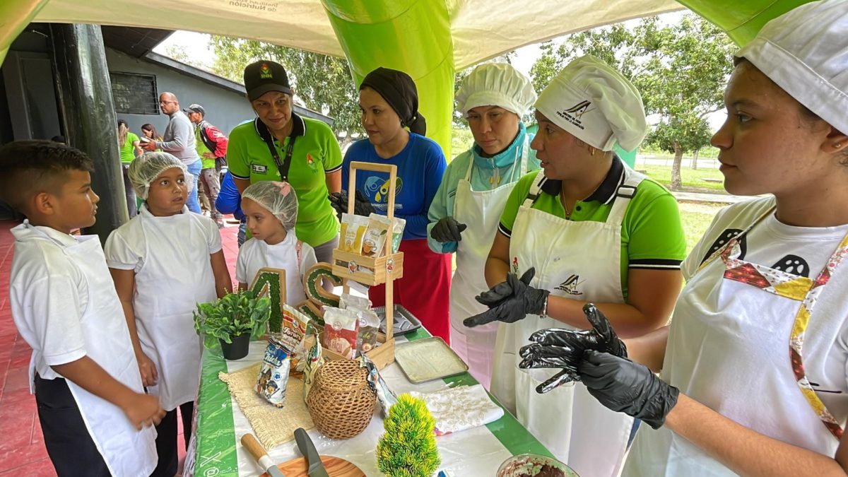 Gobernación de Monagas celebró el día internacional de la Nutrición 2 gobernacion de monagas celebro el dia internacional de la nutricion laverdaddemonagas.com nutricon2