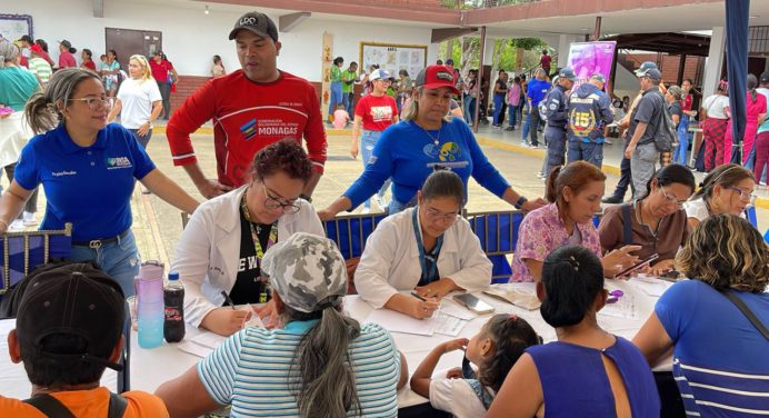 Gobierno favorece a 5 mil familias con jornada en El Furrial