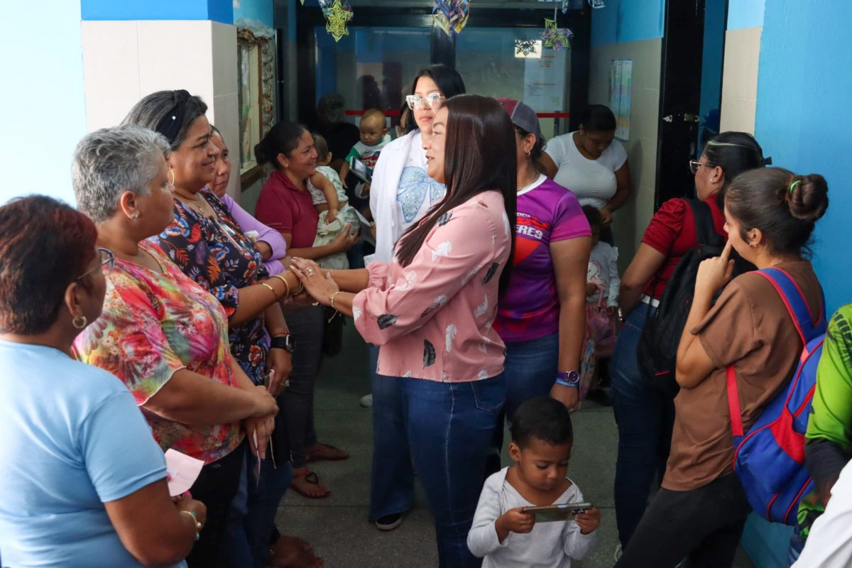 Gobierno regional asistió a más de 300 mujeres de Santa Cruz en Maturín 5 gobierno regional asistio a mas de 300 mujeres de santa cruz en maturin laverdaddemonagas.com la cruz 5