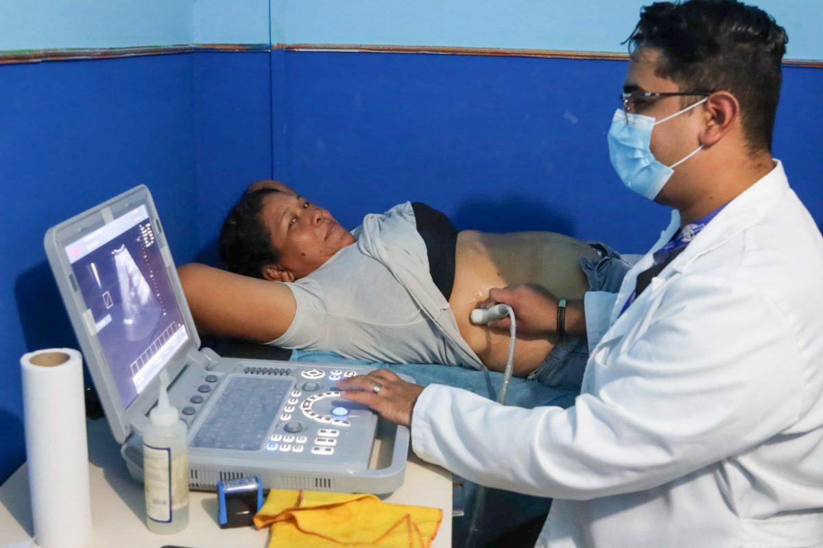 Gobierno regional asistió a más de 300 mujeres de Santa Cruz en Maturín 2 gobierno regional asistio a mas de 300 mujeres de santa cruz en maturin laverdaddemonagas.com la cruz2