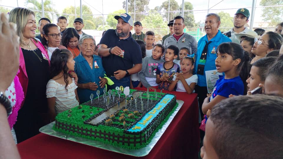 Gobierno y Poder Popular celebraron 90 años de la fundación de Viento Fresco 4 gobierno y poder popular celebraron 90 anos de la fundacion de viento fresco laverdaddemonagas.com cedeno4