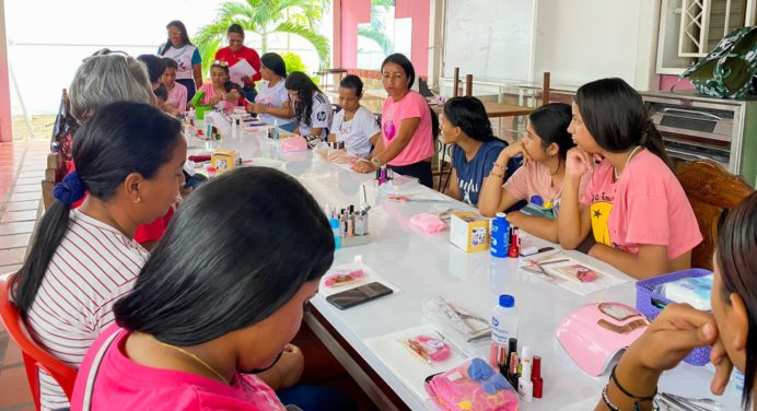 Inicia ciclo de capacitación de artes y oficios 2025