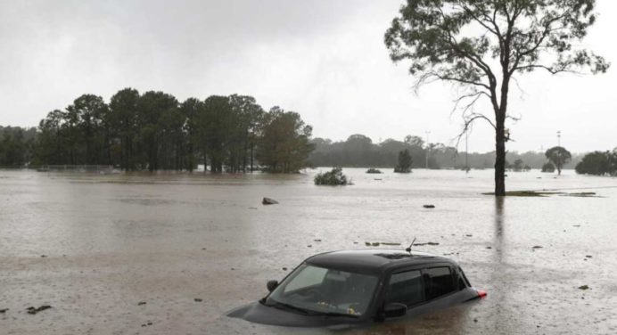 Inundaciones en Australia dejan 48 mil personas aisladas y 300 evacuadas