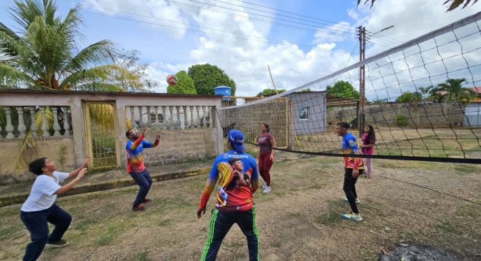 Llevan jornada de atención a comunidad de El Bosque en la parroquia Boquerón