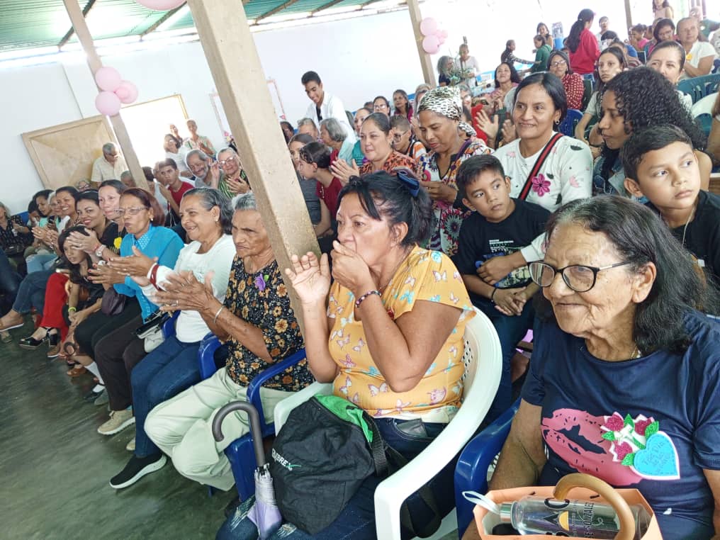 Madres agasajadas con distintas actividades en su día 4 madres agasajadas con distintas actividades en su dia laverdaddemonagas.com compartir4