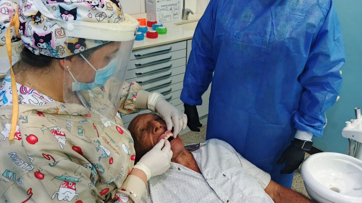 Misión Sonrisa entrega nuevas prótesis dentales a 30 monaguenses 4 mision sonrisa entrega nuevas protesis dentales a 30 monaguenses laverdaddemonagas.com sonrisa4