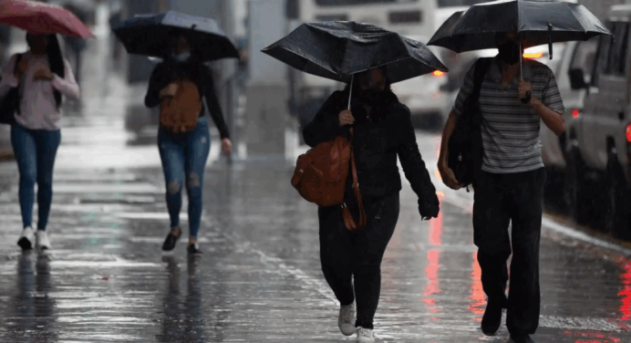 Ligero aumento de la nubosidad que traerá lluvias este viernes 14-NOV