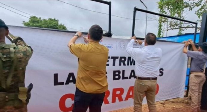 Panamá clausura estación migratoria en Darién