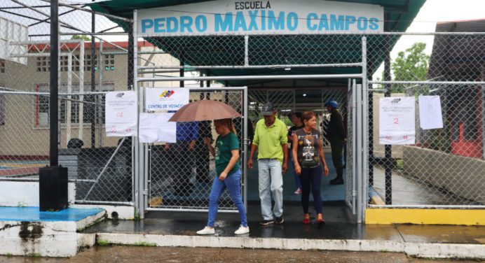 Parroquia Las Cocuizas participó acudiendo a sus centros electorales este 25-M