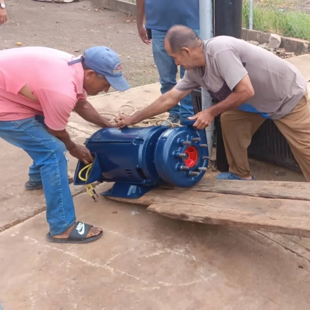 refuerzan suministro de agua en la comuna antonio jose de sucre de cedeno laverdaddemonagas.com agua2