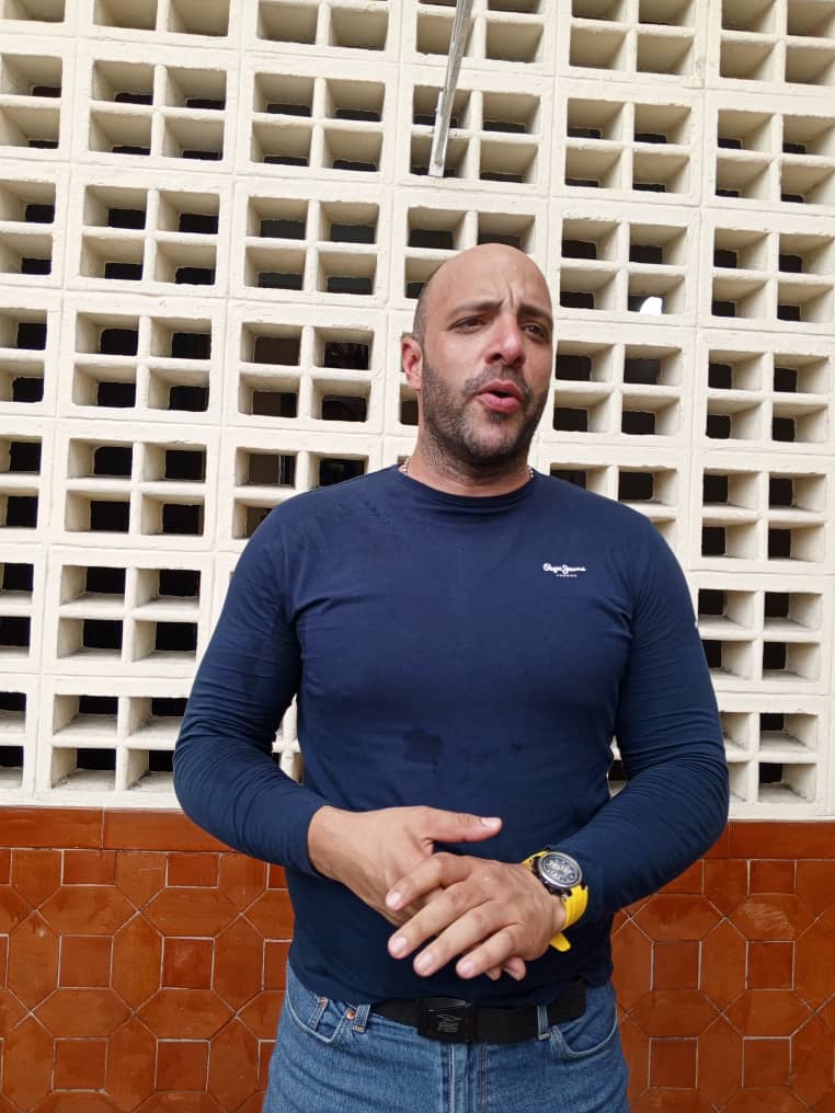 Trabajadores se mostraron inconformes con anuncio de ajuste salarial 3 trabajadores se mostraron inconformes con anuncio de ajuste salarial laverdaddemonagas.com elia cabello