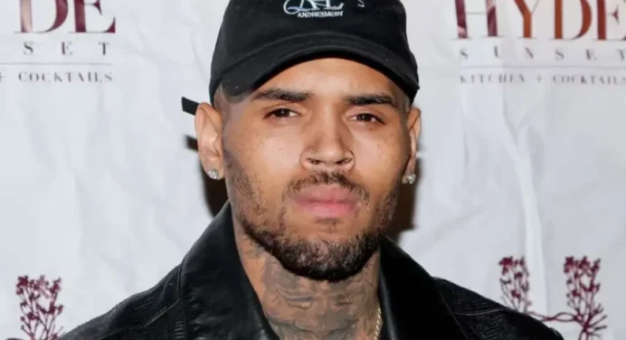 Tribunal británico dejó en libertad a Chris Brown con fianza de 6,7 millones de dólares