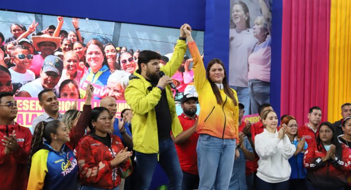 Ana Fuentes a Ernesto Luna: Cuente con mi lealtad para seguir trabajando por Maturín