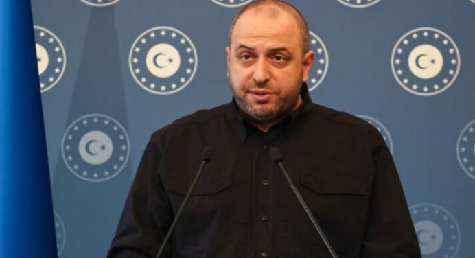 Ucrania y Rusia intercambiarán prisioneros jóvenes de 18 a 25 años y heridos