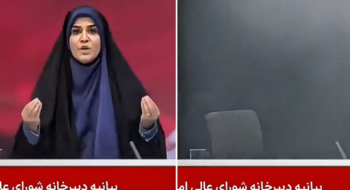 Israel lanza ataque a la televisión estatal Iraní durante transmisión en vivo (video)