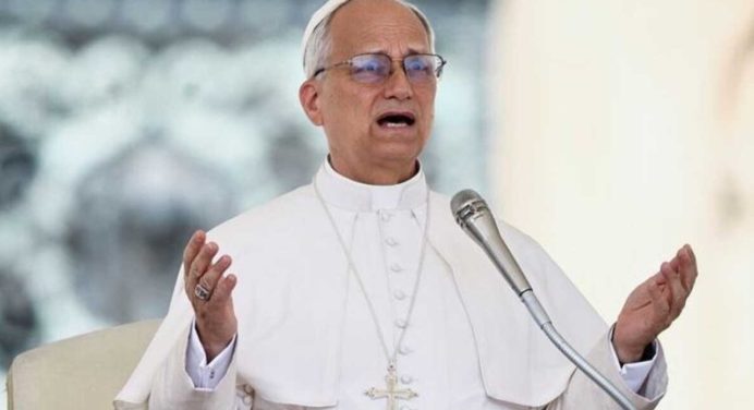 El papa León expresó su pesar por las víctimas del sismo en Afganistán