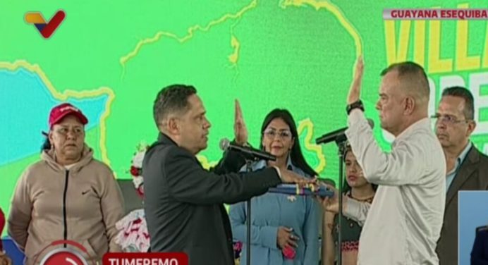 Neil Villamizar jura como primer gobernador de la Guayana Esequiba