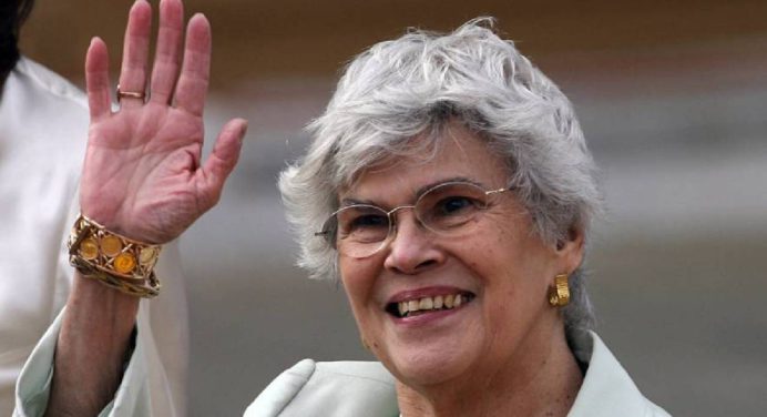 Murió expresidenta de Nicaragua Violeta Barrios de Chamorro