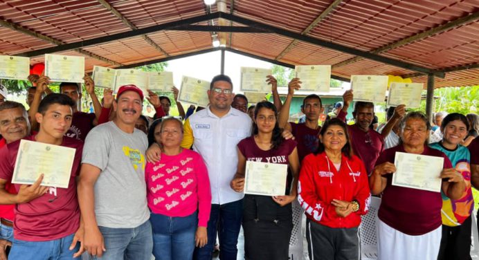 Misión Ribas egresa nuevos bachilleres en Aguasay