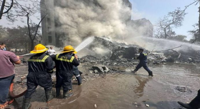 Al menos 265 cuerpos recuperados tras el siniestro de Air India