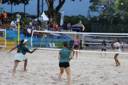 beach tennis