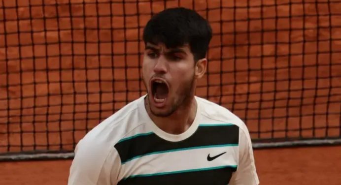 Carlos Alcaraz conquista Roland Garros en la final más larga de la historia