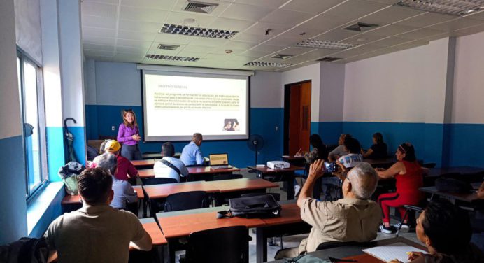 Investigadores de Cecsotil participan en X Conferencia de Clacso