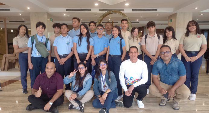 Quince estudiantes monaguenses compiten en fase final de Olimpiadas de Astronomía 2025